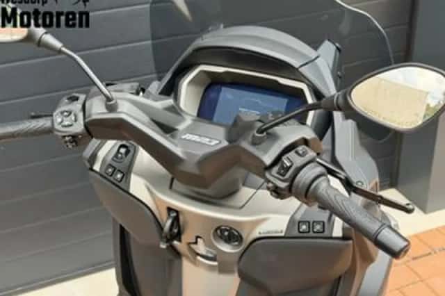 Piaggio MP3 530 HPE Advance Exlusive (2023) thumbnail 4