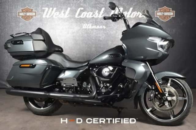 Harley-Davidson Road Glide (2025) thumbnail 2