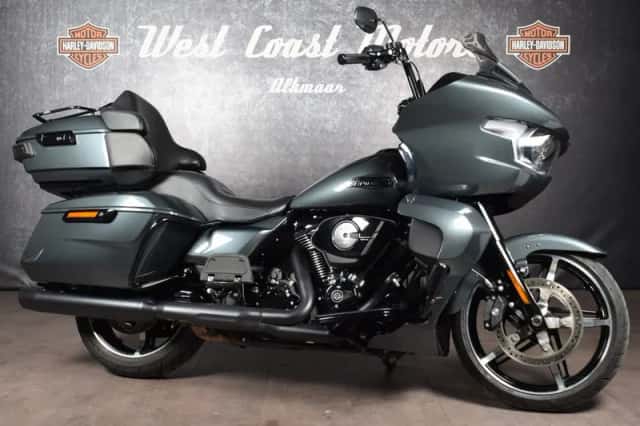 Harley-Davidson Road Glide (2025) thumbnail 3