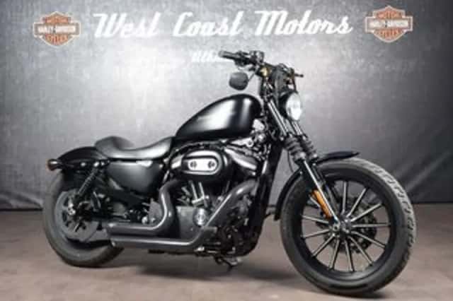 Harley-Davidson Sportster 883 (2010) thumbnail 1