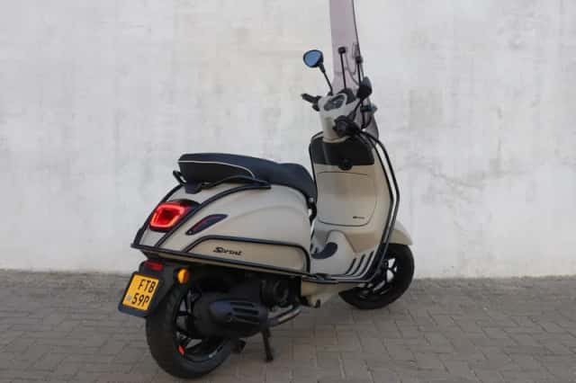 Vespa Sprint (2024) thumbnail 2
