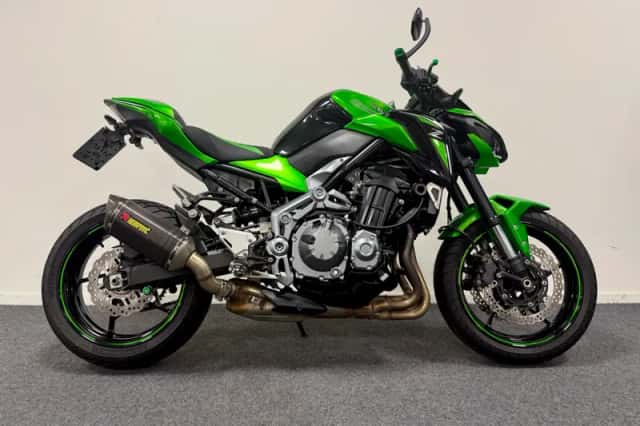 Kawasaki Z900 (2017) thumbnail 2