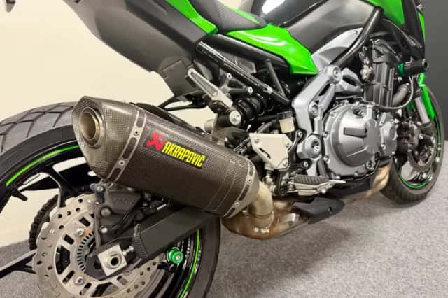 Kawasaki Z900 (2017) thumbnail 5