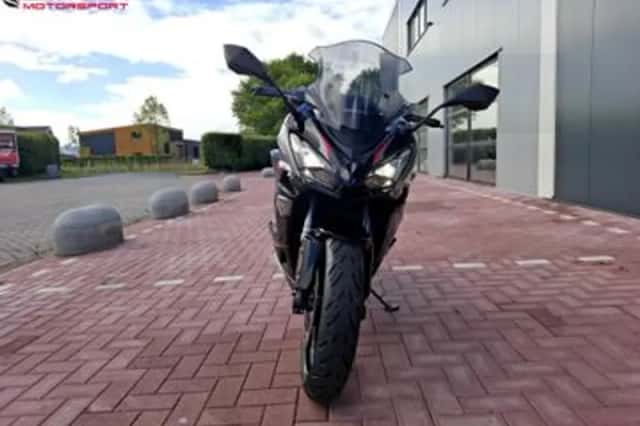 KAWASAKI NINJA 1000SX (2021) thumbnail 6