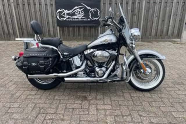 Harley-Davidson Heritage Softail (2003) thumbnail 1