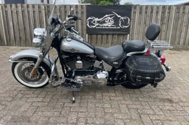 Harley-Davidson Heritage Softail (2003) thumbnail 3