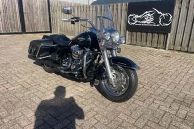 Harley-Davidson Road King (2015) thumbnail 2