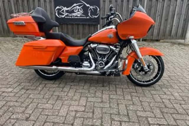 Harley-Davidson Road Glide Special (2024) thumbnail 1