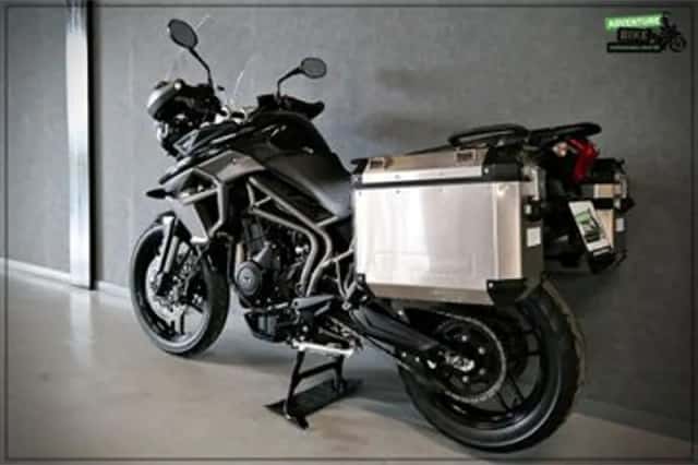 Triumph Tiger 800 XRX (2016) thumbnail 4