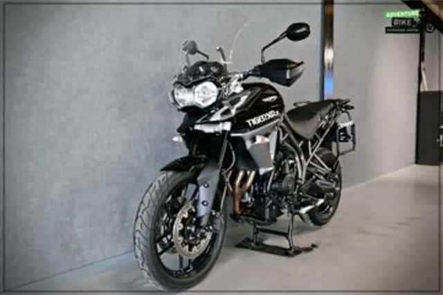 Triumph Tiger 800 XRX (2016) thumbnail 5