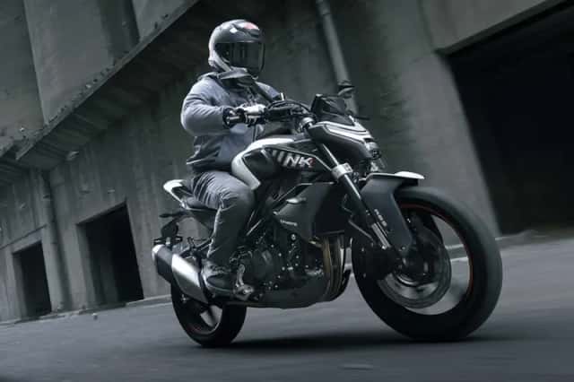CFMoto 450NK (2026) thumbnail 2