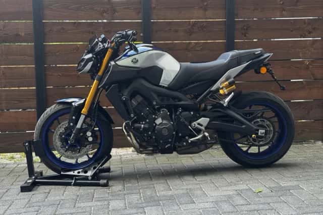 Yamaha MT-09 (2019) thumbnail 6