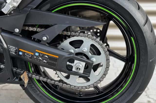Kawasaki Versys 1000 (2018) thumbnail 5