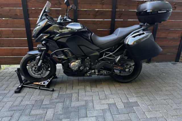Kawasaki Versys 1000 GRAND TOURER (2016) thumbnail 3