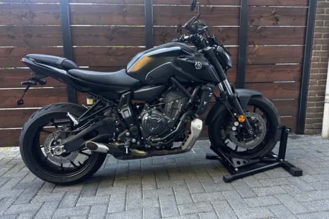Yamaha MT-07 (2021) thumbnail 3