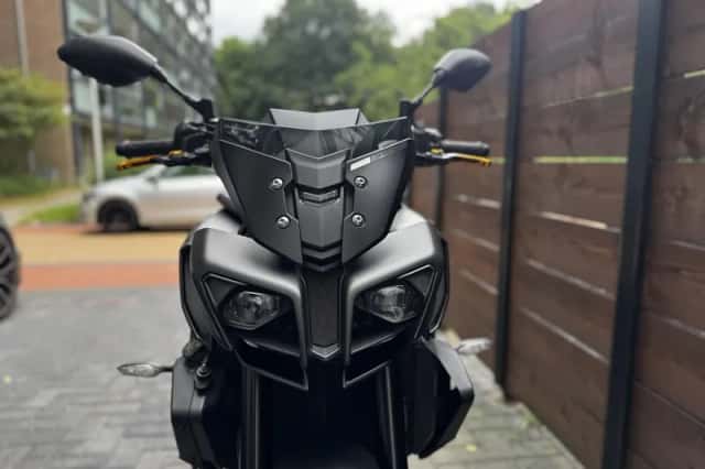Yamaha MT-10 (2018) thumbnail 6