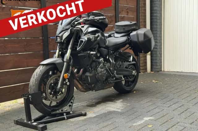 Yamaha MT-07 (2021) thumbnail 1