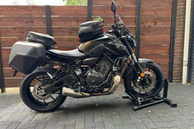Yamaha MT-07 (2021) thumbnail 3