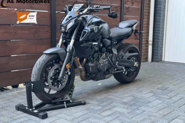 Yamaha MT-07 (2024) thumbnail 1