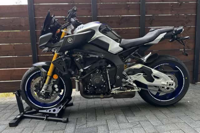 Yamaha MT-10 (2020) thumbnail 2