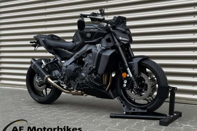 Yamaha MT-09 (2024) thumbnail 1
