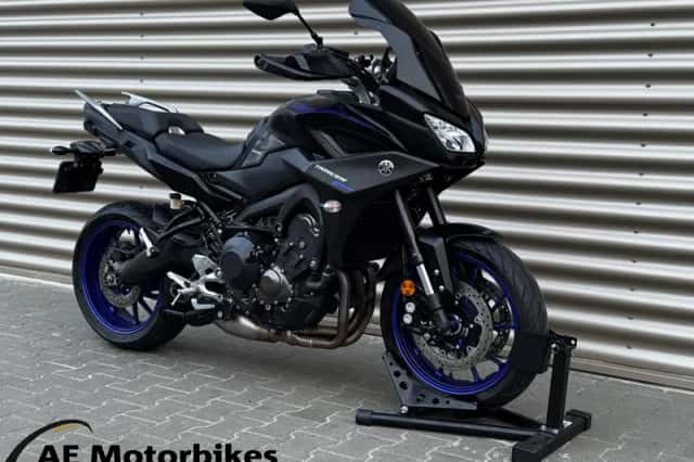 Yamaha Tracer 900 (2018) thumbnail 1