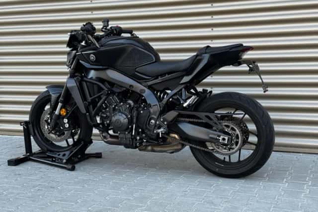Yamaha MT-09 (2024) thumbnail 2