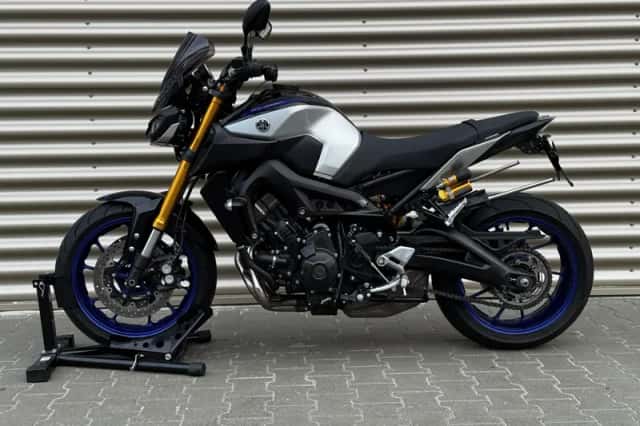 Yamaha MT-09 (2020) thumbnail 4