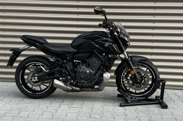 Yamaha MT-07 (2023) thumbnail 3