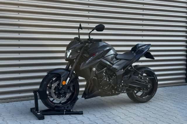 Suzuki GSX-S750 (2019) thumbnail 3