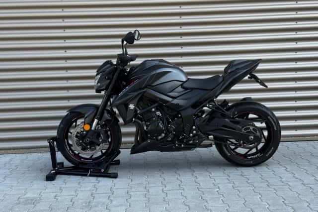 Suzuki GSX-S750 (2019) thumbnail 4