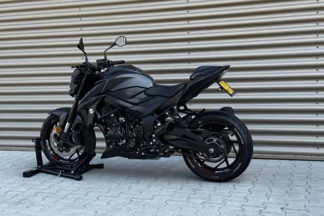 Suzuki GSX-S750 (2019) thumbnail 5