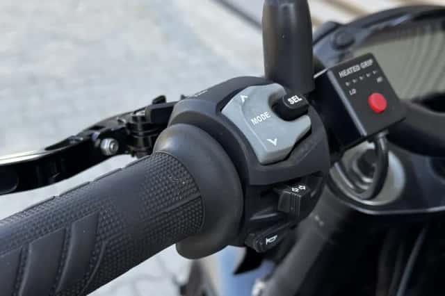 Suzuki GSX-S750 (2019) thumbnail 6