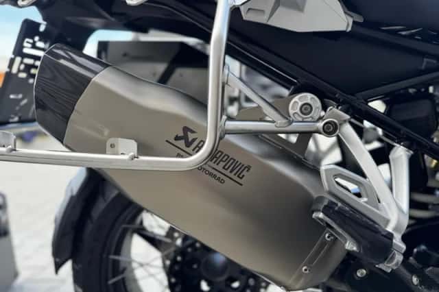 BMW R 1250 GS Adventure (2023) thumbnail 3