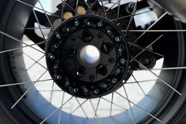 BMW R 1250 GS Adventure (2023) thumbnail 5
