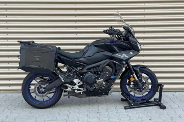 Yamaha Tracer 900 (2018) thumbnail 4