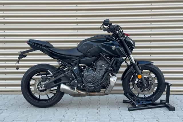 Yamaha MT-07 (2024) thumbnail 3
