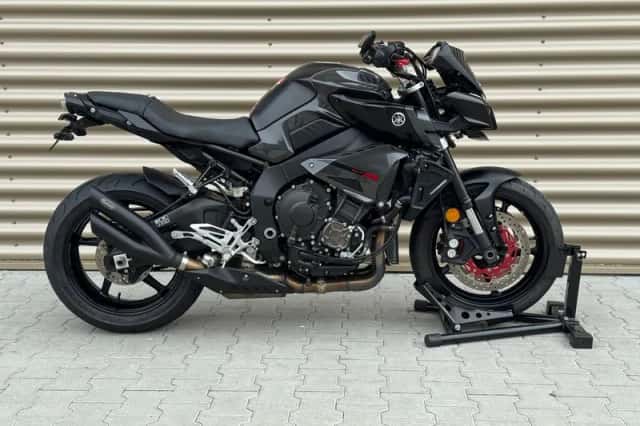 Yamaha MT-10 (2018) thumbnail 6