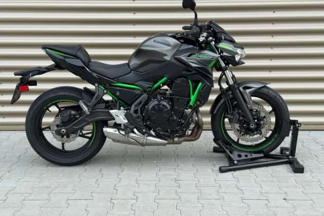Kawasaki Z650 (2024) thumbnail 3