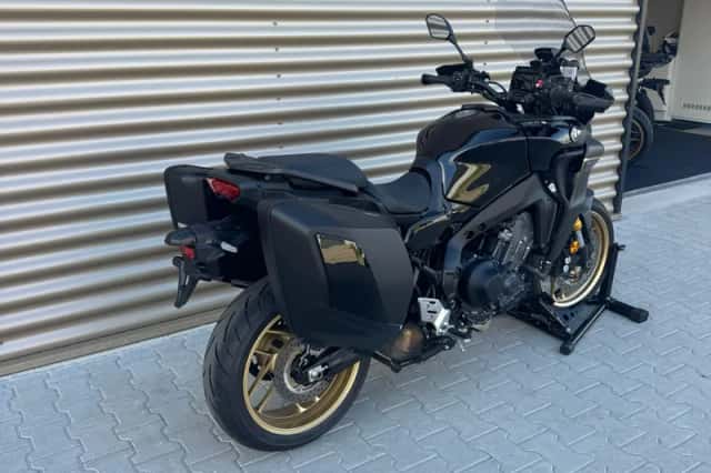 Yamaha Tracer 9 (2024) thumbnail 4