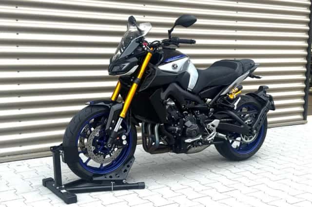 Yamaha MT-09 (2020) thumbnail 2