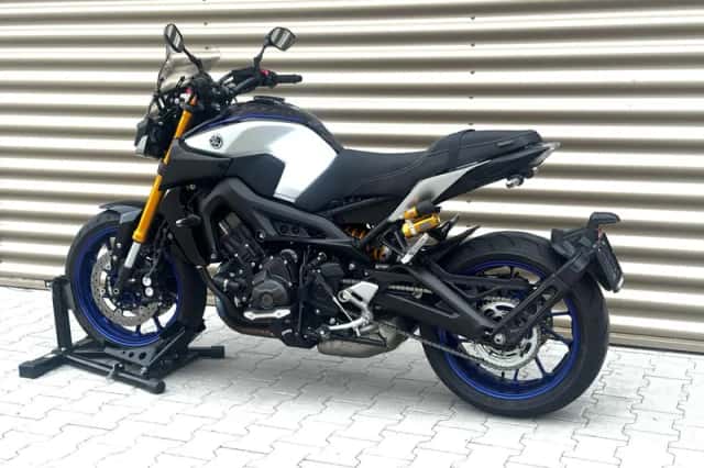 Yamaha MT-09 (2020) thumbnail 3
