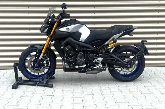 Yamaha MT-09 (2020) thumbnail 4