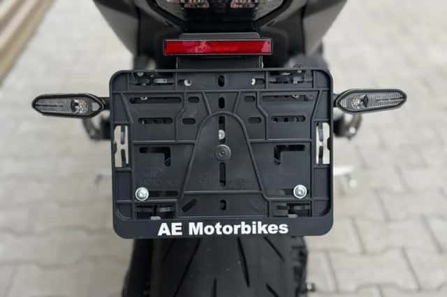 Yamaha MT-09 (2024) thumbnail 4