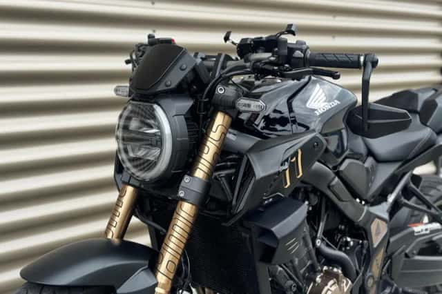 Honda CB650R (2020) thumbnail 3