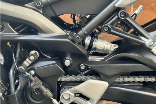 Yamaha MT-09 (2017) thumbnail 5