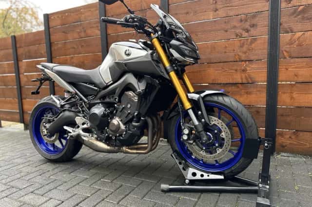 Yamaha MT-09 (2018) thumbnail 6