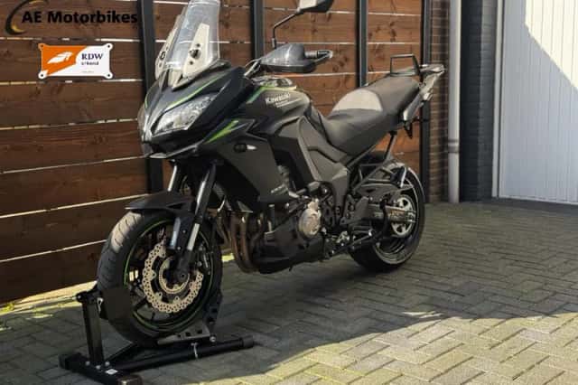Kawasaki Versys 1000 (2018) thumbnail 1