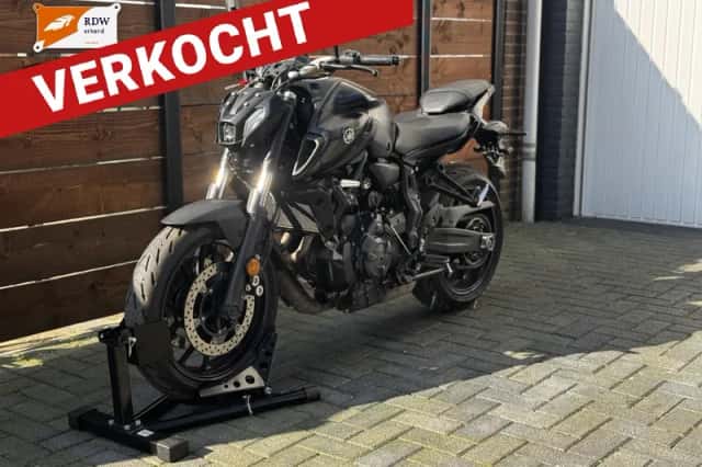 Yamaha MT-07 (2021) thumbnail 1