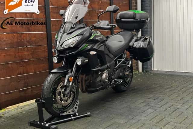 Kawasaki Versys 1000 (2018) thumbnail 2
